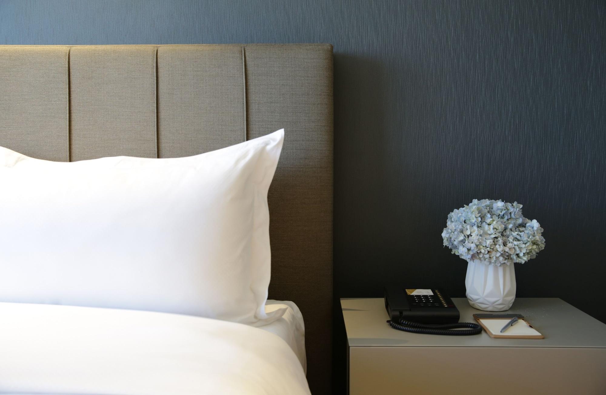 Makati Diamond Residences Aparthotel 5*