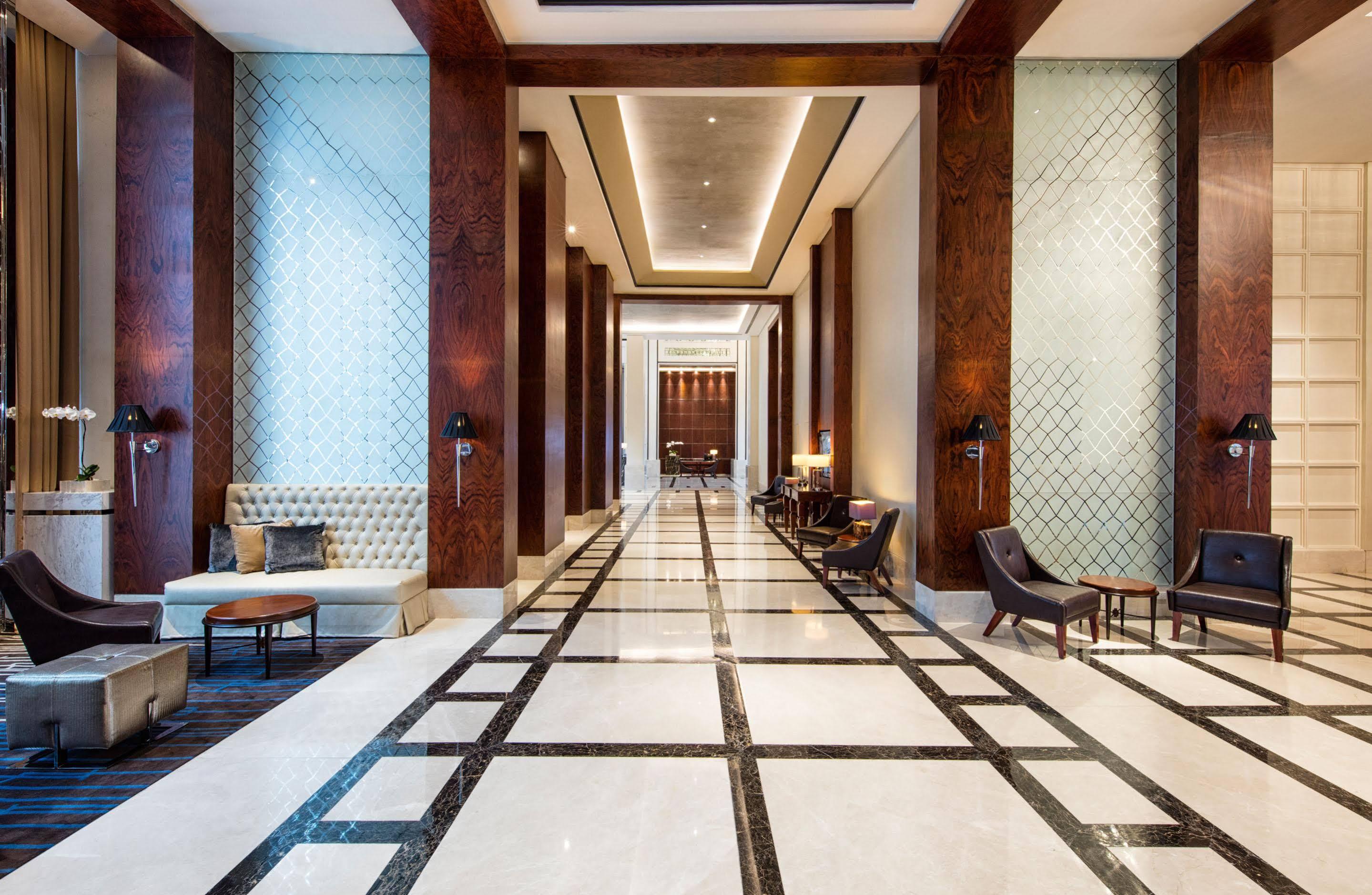 Makati Diamond Residences Aparthotel Makati City