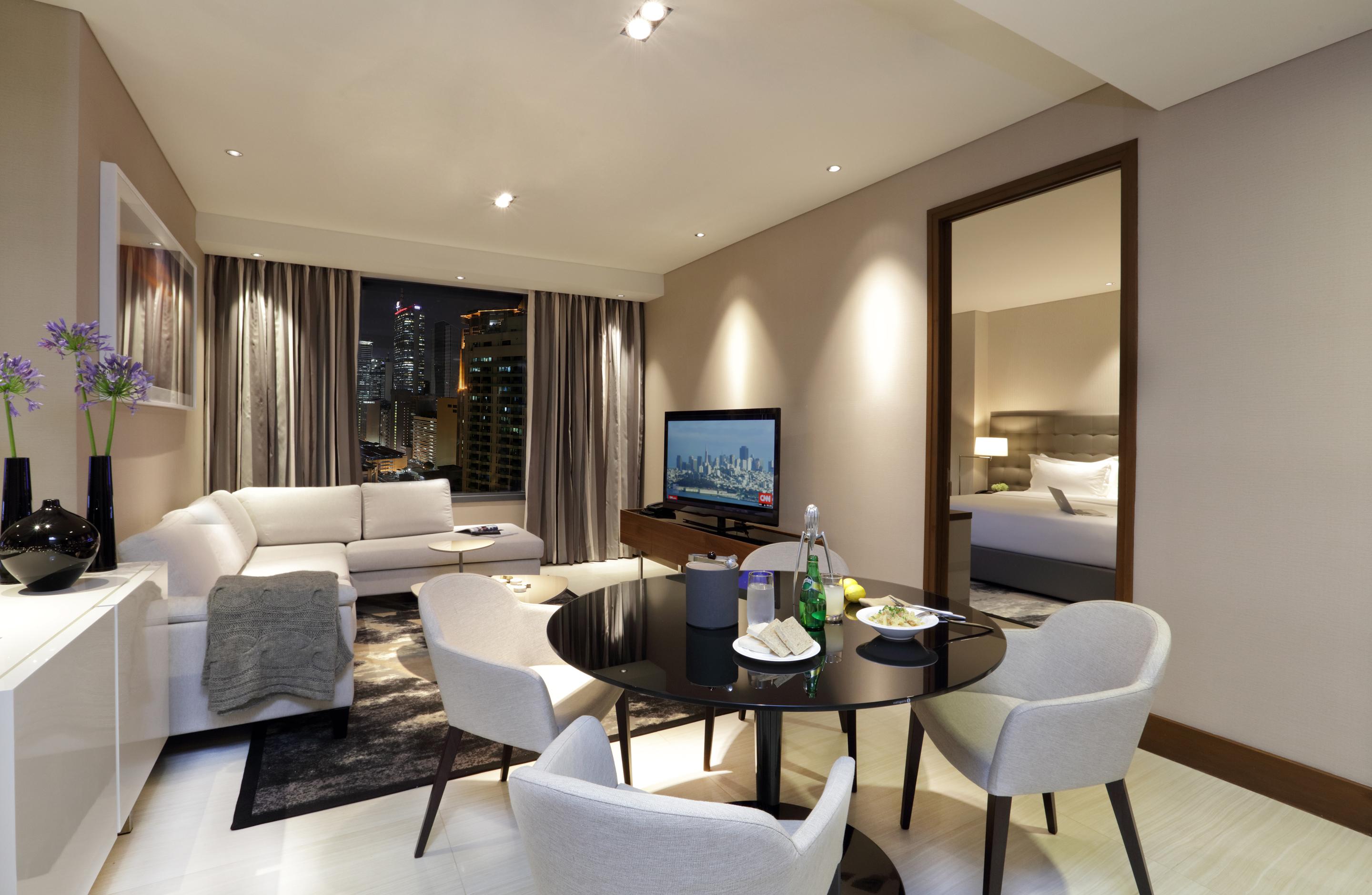 Makati Diamond Residences 5*